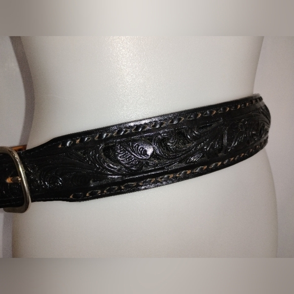 CIRCLE OF YOAKUM HANDMADE BELT - Picture 8 of 11